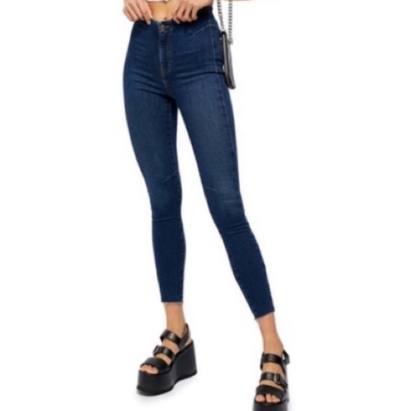 We The Free NWT Feel Like Sunshine Jeans - Picture 2 of 5